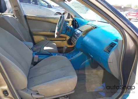 2005 Nissan Altima 2.5 S из США, поврежденный, VIN 1N4AL11D95C168573